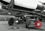 Immagine di Razzo a modo di lancio Peenemunde Germania, 1943, secondo 30 filmato di repertorio 65675030650