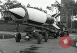 Immagine di Razzo a modo di lancio Peenemunde Germania, 1943, secondo 36 filmato di repertorio 65675030650