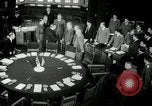 Standbild Bevin Byrnes und Molotow Potsdam Deutschland, 1945, aus Sekunde 12 historischem Filmmaterial Videoclip 65675030653