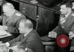Standbild Bevin Byrnes und Molotow Potsdam Deutschland, 1945, aus Sekunde 60 historischem Filmmaterial Videoclip 65675030653