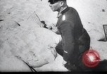 Standbild General Erwin Rommel Afrika, 1941, aus Sekunde 4 historischem Filmmaterial Videoclip 65675030670