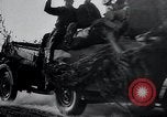 Standbild zivilen Flüchtlingen Kemijarvi Finnland, 1941, aus Sekunde 7 historischem Filmmaterial Videoclip 65675030672