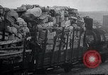 Standbild zivilen Flüchtlingen Kemijarvi Finnland, 1941, aus Sekunde 49 historischem Filmmaterial Videoclip 65675030672