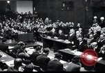 Standbild Nürnberger Prozesse Nürnberg Deutschland, 1946, aus Sekunde 47 historischem Filmmaterial Videoclip 65675030675