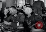 Image Rocket et conférence des aéronefs Allemagne Rechlin Air Station, 1943, de la seconde 18 séquences d'archives historiques vidéo 65675030681