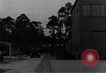 Standbild K-2 Rakete Teile- und Montagebereiche Kummersdorf Deutschland, 1940, aus Sekunde 62 historischem Filmmaterial Videoclip 65675030684