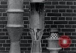 Standbild V-2 Rakete Gasbrenner Kummersdorf Deutschland, 1940, aus Sekunde 9 historischem Filmmaterial Videoclip 65675030685