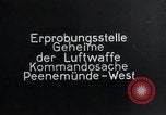 Standbild FI103 fliegende Bombe V-1 Peenemunde Deutschland, 1942, aus Sekunde 3 historischem Filmmaterial Videoclip 65675030689