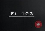 Standbild FI103 fliegende Bombe V-1 Peenemunde Deutschland, 1942, aus Sekunde 12 historischem Filmmaterial Videoclip 65675030689