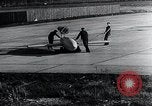 Standbild FI103 fliegende Bombe V-1 Peenemunde Deutschland, 1942, aus Sekunde 54 historischem Filmmaterial Videoclip 65675030689