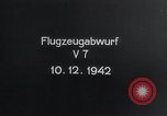 Immagine di Fi103 V-1 battenti bomba rilascio dell'antenna Peenemunde Germania, 1942, secondo 6 filmato di repertorio 65675030692