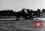 Immagine di Fi103 V-1 battenti bomba rilascio dell'antenna Peenemunde Germania, 1942, secondo 16 filmato di repertorio 65675030692