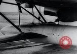 Immagine di Fi103 V-1 battenti bomba rilascio dell'antenna Peenemunde Germania, 1942, secondo 28 filmato di repertorio 65675030692