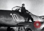 Image ME-262 le cockpit de l'avion l'instruction Allemagne, 1944, de la seconde 56 séquences d'archives historiques vidéo 65675030705