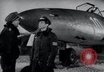 Immagine di ME-262 aereo a getto di apparecchiature di comunicazione Germania, 1944, secondo 11 filmato di repertorio 65675030711