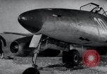 Immagine di ME-262 aereo a getto di apparecchiature di comunicazione Germania, 1944, secondo 20 filmato di repertorio 65675030711