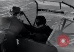 Immagine di ME-262 aereo a getto di apparecchiature di comunicazione Germania, 1944, secondo 29 filmato di repertorio 65675030711
