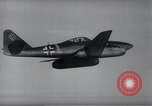 Immagine di ME-262 aereo volo di formazione Germania, 1943, secondo 34 filmato di repertorio 65675030713