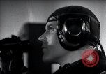 Standbild ME-262 Flugzeuge Flug und Landung Deutschland, 1943, aus Sekunde 61 historischem Filmmaterial Videoclip 65675030714