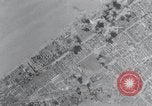 Image B-24 bombardiers lourds Rangoon Birmanie, 1943, de la seconde 52 séquences d'archives historiques vidéo 65675030717
