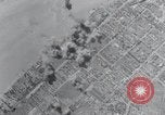 Image B-24 bombardiers lourds Rangoon Birmanie, 1943, de la seconde 56 séquences d'archives historiques vidéo 65675030717