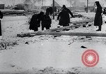 Standbild block Häuser Ostfront europäischen Theater, 1942, aus Sekunde 58 historischem Filmmaterial Videoclip 65675030722