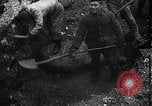 Standbild block Häuser Ostfront europäischen Theater, 1942, aus Sekunde 28 historischem Filmmaterial Videoclip 65675030723