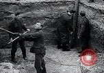 Standbild block Häuser Ostfront europäischen Theater, 1942, aus Sekunde 37 historischem Filmmaterial Videoclip 65675030723