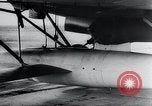Standbild FW-200 Einleitung V-1 Deutschland, 1942, aus Sekunde 18 historischem Filmmaterial Videoclip 65675030741