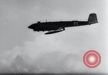 Standbild FW-200 Einleitung V-1 Deutschland, 1942, aus Sekunde 29 historischem Filmmaterial Videoclip 65675030741