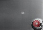 Standbild FI103 fliegende Bombe Deutschland, 1942, aus Sekunde 12 historischem Filmmaterial Videoclip 65675030742