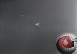 Standbild FI103 fliegende Bombe Deutschland, 1942, aus Sekunde 16 historischem Filmmaterial Videoclip 65675030742
