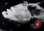 Standbild KB-700 Lancaster Bomber Malton Ontario Kanada, 1943, aus Sekunde 22 historischem Filmmaterial Videoclip 65675030748