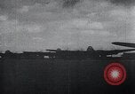 Image bombardier Lancaster KB-700 Bombing Run sur Berlin Berlin Allemagne, 1943, de la seconde 35 séquences d'archives historiques vidéo 65675030750