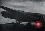 Image bombardier Lancaster KB-700 Bombing Run sur Berlin Berlin Allemagne, 1943, de la seconde 43 séquences d'archives historiques vidéo 65675030750
