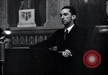 Immagine di Joseph Goebbels e Adolf Hitler Berlino Germania, 1933, secondo 30 filmato di repertorio 65675030759