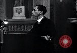 Immagine di Joseph Goebbels e Adolf Hitler Berlino Germania, 1933, secondo 37 filmato di repertorio 65675030759