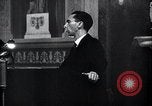 Immagine di Joseph Goebbels e Adolf Hitler Berlino Germania, 1933, secondo 38 filmato di repertorio 65675030759