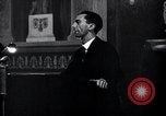Immagine di Joseph Goebbels e Adolf Hitler Berlino Germania, 1933, secondo 39 filmato di repertorio 65675030759