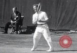 Immagine di Vigne sconfigge Lott in uomini singoli Tennis Championship match Forest Hills New York USA, 1931, secondo 29 filmato di repertorio 65675030764
