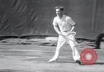 Immagine di Vigne sconfigge Lott in uomini singoli Tennis Championship match Forest Hills New York USA, 1931, secondo 32 filmato di repertorio 65675030764