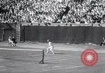 Immagine di Vigne sconfigge Lott in uomini singoli Tennis Championship match Forest Hills New York USA, 1931, secondo 38 filmato di repertorio 65675030764