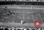 Immagine di Vigne sconfigge Lott in uomini singoli Tennis Championship match Forest Hills New York USA, 1931, secondo 45 filmato di repertorio 65675030764