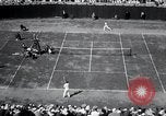 Immagine di Vigne sconfigge Lott in uomini singoli Tennis Championship match Forest Hills New York USA, 1931, secondo 47 filmato di repertorio 65675030764