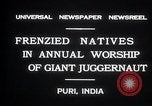 Immagine di Signore Vishnu carro processione Il Puri India, 1931, secondo 6 filmato di repertorio 65675030765