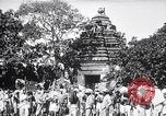 Immagine di Signore Vishnu carro processione Il Puri India, 1931, secondo 8 filmato di repertorio 65675030765