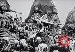 Immagine di Signore Vishnu carro processione Il Puri India, 1931, secondo 26 filmato di repertorio 65675030765