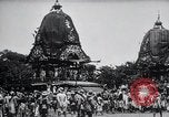 Immagine di Signore Vishnu carro processione Il Puri India, 1931, secondo 32 filmato di repertorio 65675030765