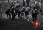 Immagine di Polo del tubo flessibile Southboro Massachusetts USA, 1931, secondo 33 filmato di repertorio 65675030767
