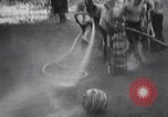 Immagine di Polo del tubo flessibile Southboro Massachusetts USA, 1931, secondo 47 filmato di repertorio 65675030767